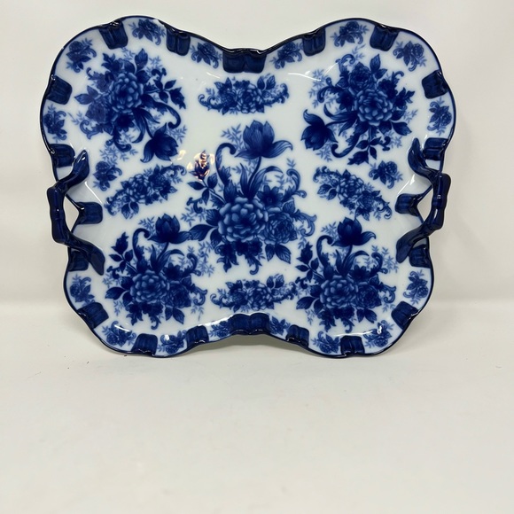 Accents Vintage Cracker Barrel Blue And White Floral Stoneware